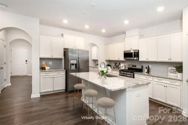 150 W Morehouse Avenue, Mooresville, NC 28117