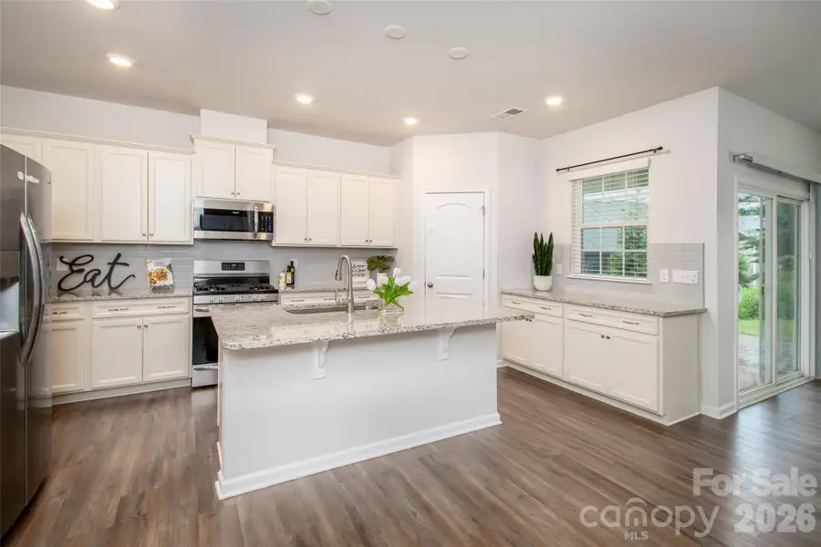 150 W Morehouse Avenue, Mooresville, NC 28117 - #3