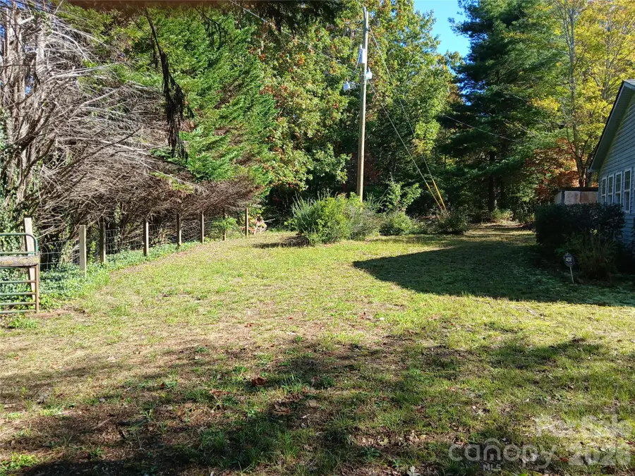 11 Melrose Lake Road, Saluda, NC 28773 - #2