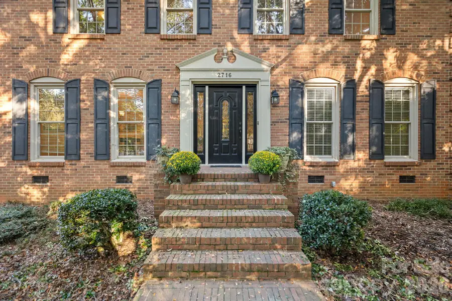2716 Oldenway Drive, Charlotte, NC 28269 - #2