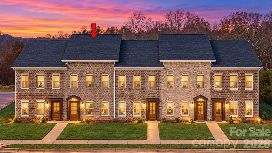 2117 24th Street Lane, Hickory, NC 28602 - #2