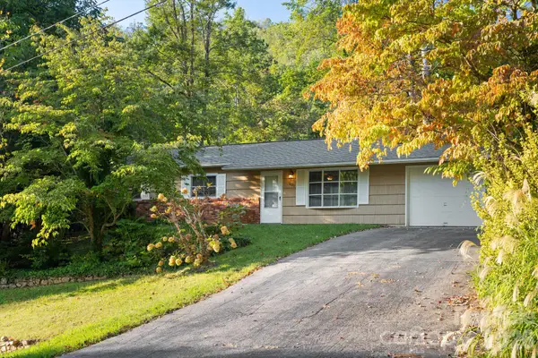 451 Royal Pines Drive, Arden, NC 28704