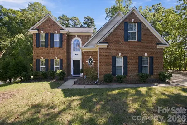 195 Huntly Lane, Mooresville, NC 28115