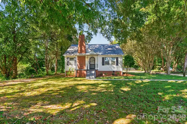 1829 3rd Street Ne, Hickory, NC 28601