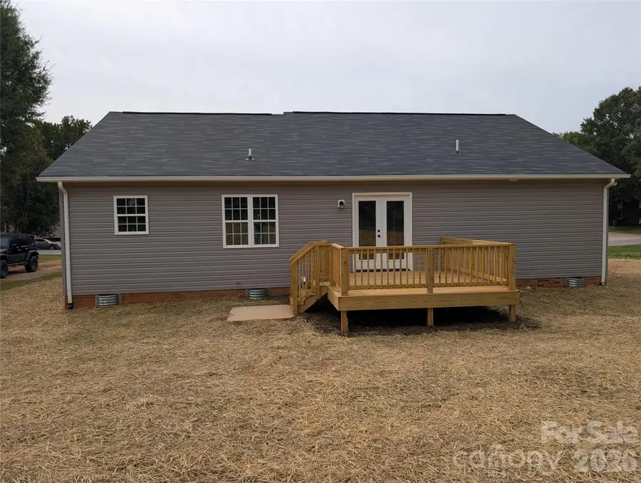 2746 Magnolia Street, Conover, NC 28613 - #2