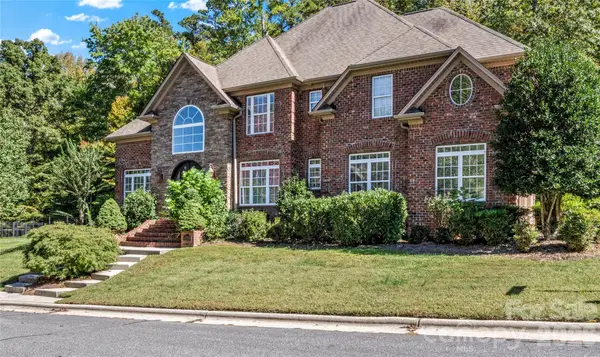 1391 Somerset Cove Drive, Winston Salem, NC 27103