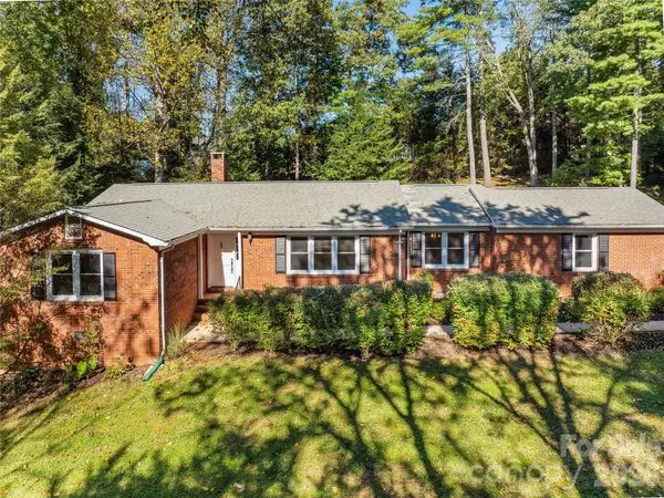 133 Kent Lane, Hendersonville, NC 28739