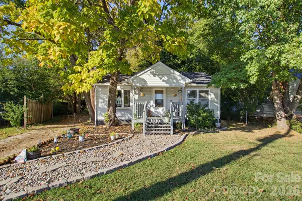 111 Englewood Drive, Archdale, NC 27263