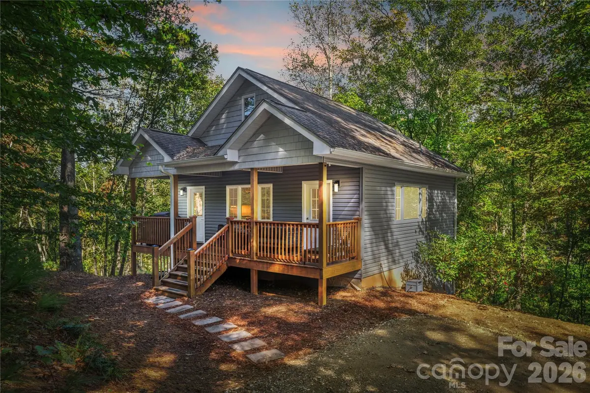 5 Goodman Road, Asheville, NC 28804 - #1