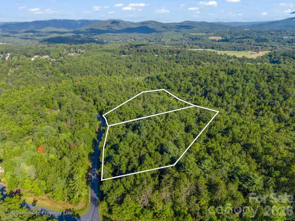 122 Bridgewater Drive #60 & 61, Marion, NC 28752