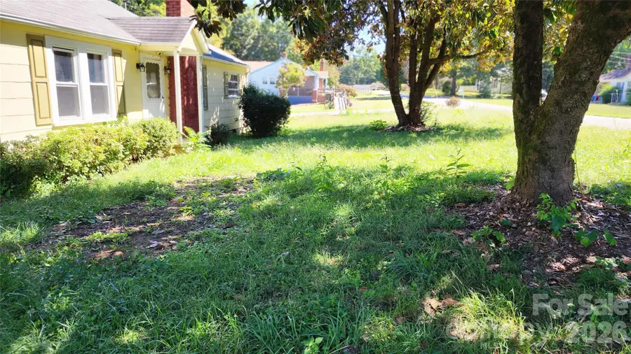 155 Hayes Avenue, Hudson, NC 28638 - #2