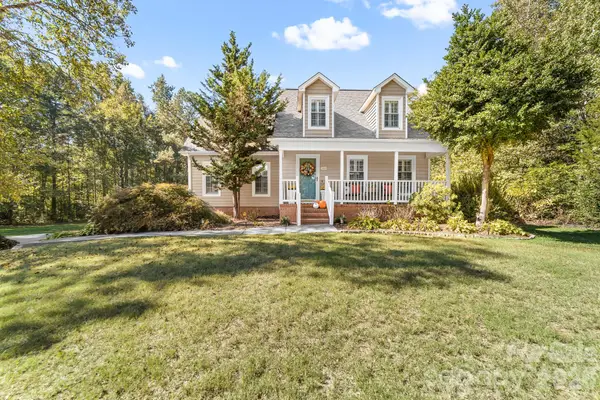 5020 Mandy Lane, Mount Holly, NC 28120