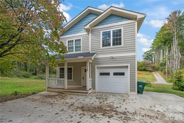 240 Old Farm School Road, Asheville, NC 28805