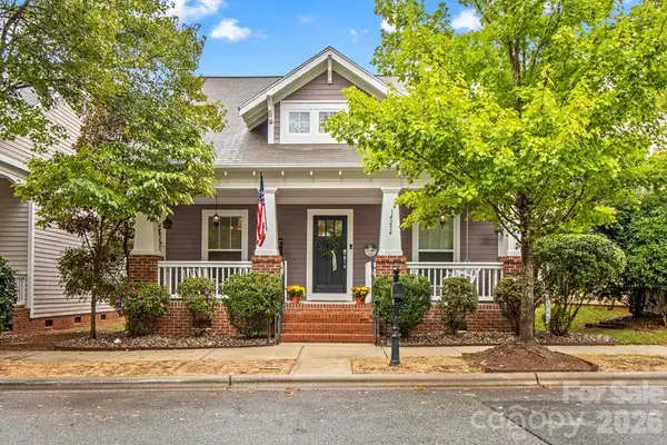 14234 Holly Springs Drive, Huntersville, NC 28078