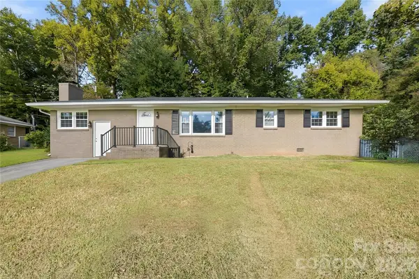 468 Edwards Street, Rutherfordton, NC 28139