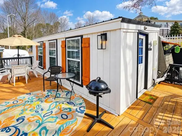 162 Dogwood Circle, New London, NC 28127