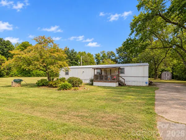 5954 Oakridge Road, Clover, SC 29710