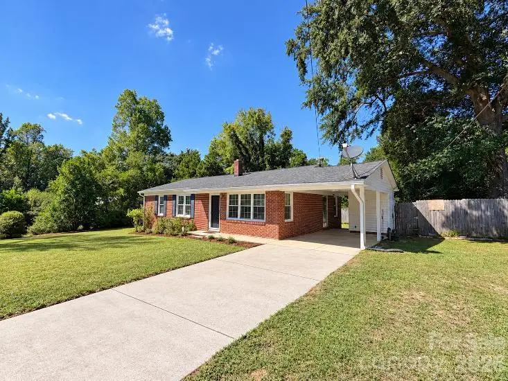 304 Sumter Street, Kershaw, SC 29067 - #1
