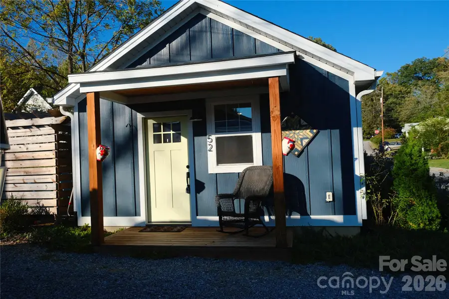 52 North Lane, Brevard, NC 28712 - #2