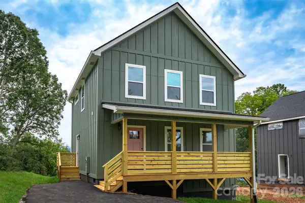 12 Crestfield Avenue, Asheville, NC 28804