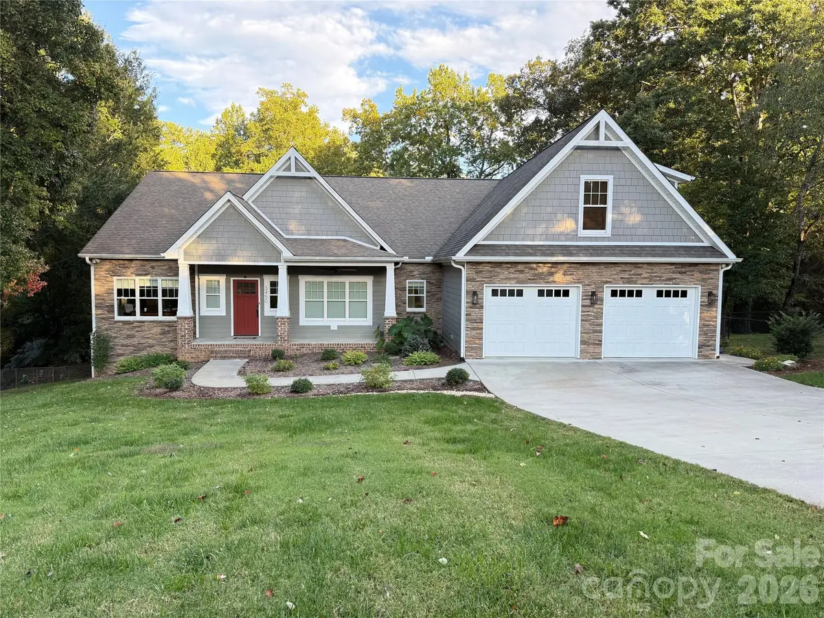 3450 4th Street Boulevard Nw, Hickory, NC 28601 - #1