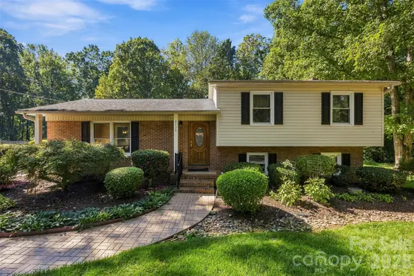 2130 Greenleaf Drive, Gastonia, NC 28054