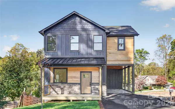 1011 Fassifern Court, Hendersonville, NC 28791