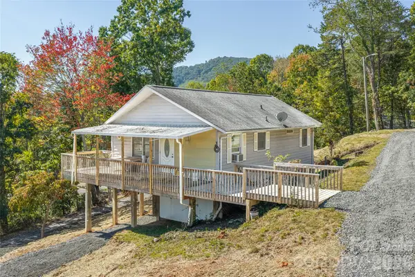 117 Spivey Mountain Road, Asheville, NC 28806