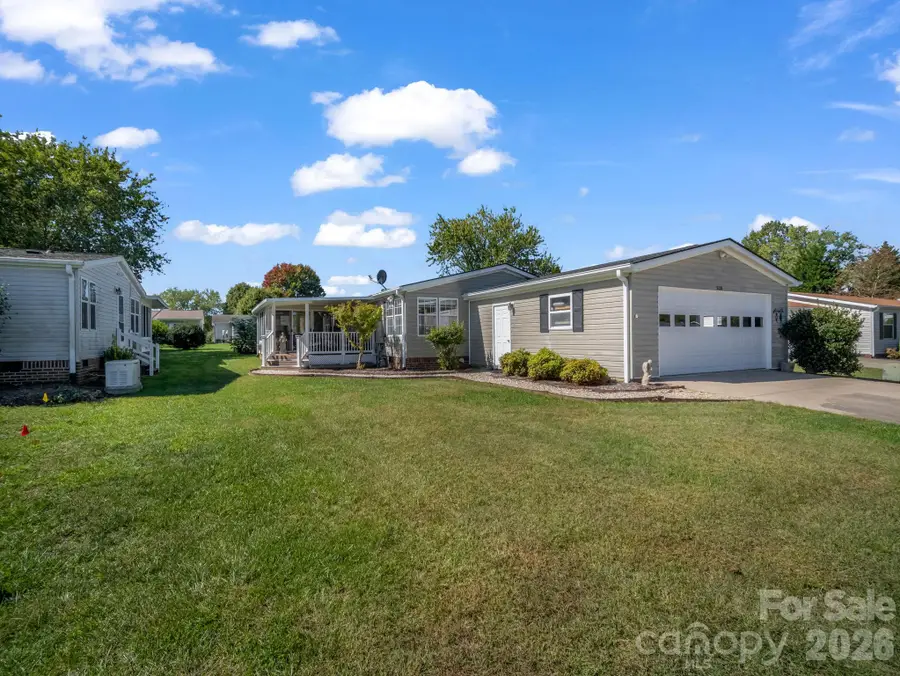 528 Riverwind Drive, Hendersonville, NC 28739 - #2