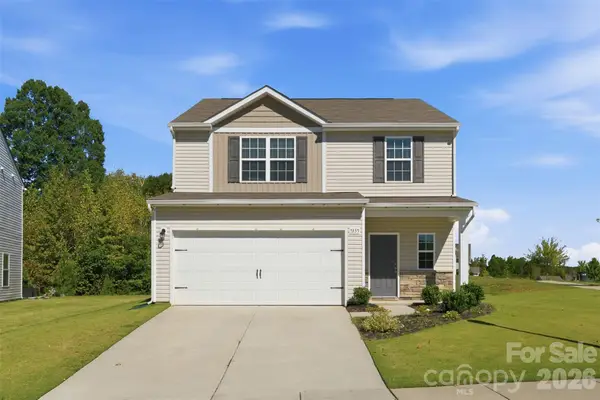 5335 Upton Place, Charlotte, NC 28215