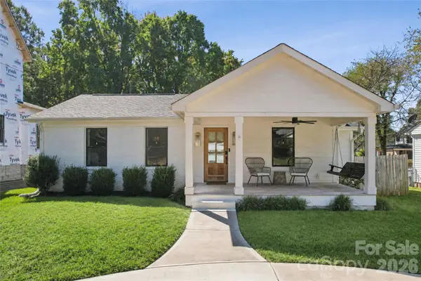 512 Manhasset Road, Charlotte, NC 28209