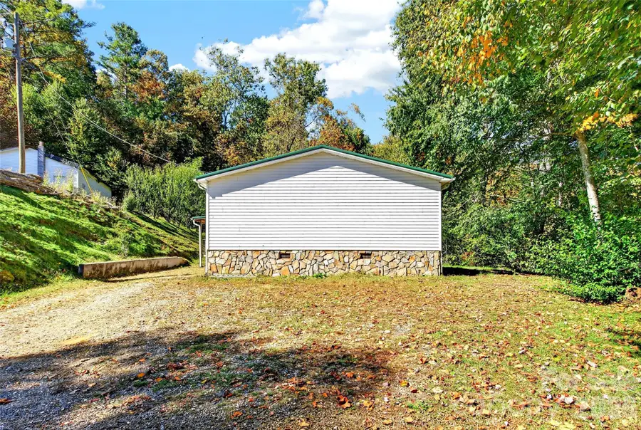 1685 Arbuckle Road, Burnsville, NC 28714 - #3