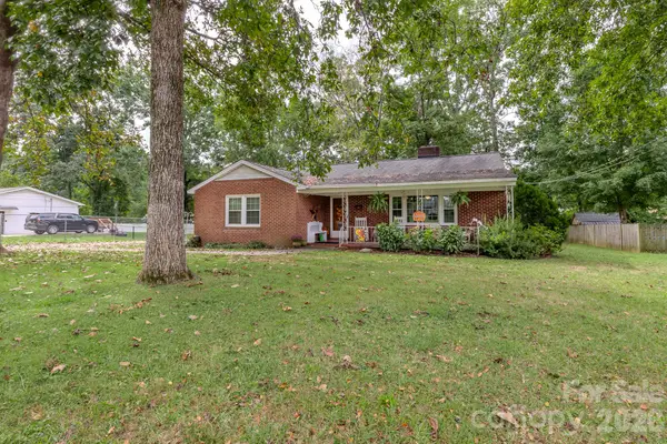 1004 Woodside Drive, Kings Mountain, NC 28086