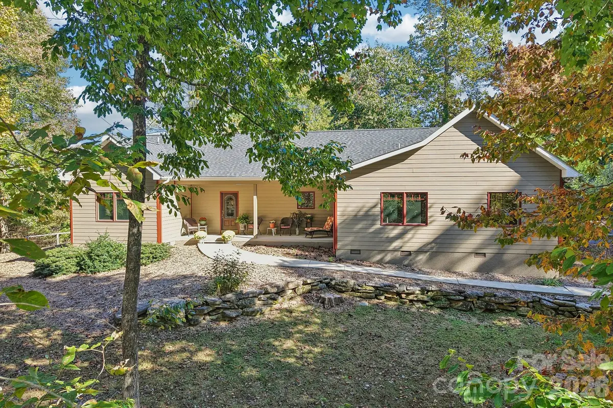 411 Alta Circle, Laurel Park, NC 28739 - #1