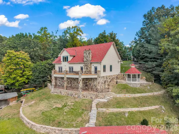 144 Neighborly Drive, Lake Lure, NC 28746
