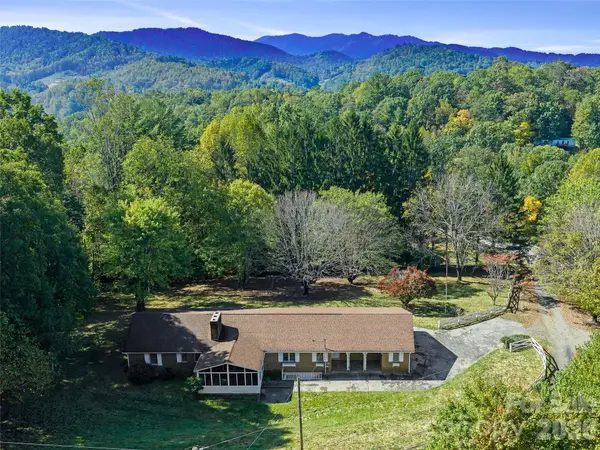 198 Roland Hill Road, Burnsville, NC 28714