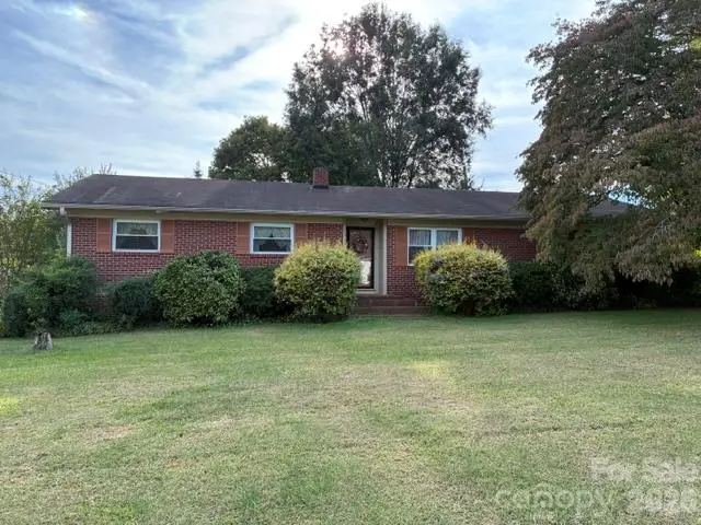 217 Tanner Street, Rutherfordton, NC 28139 - #1