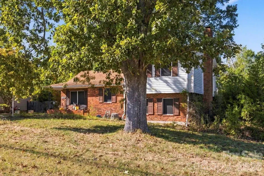1379 N Old Greensboro Road, High Point, NC 27265 - #3