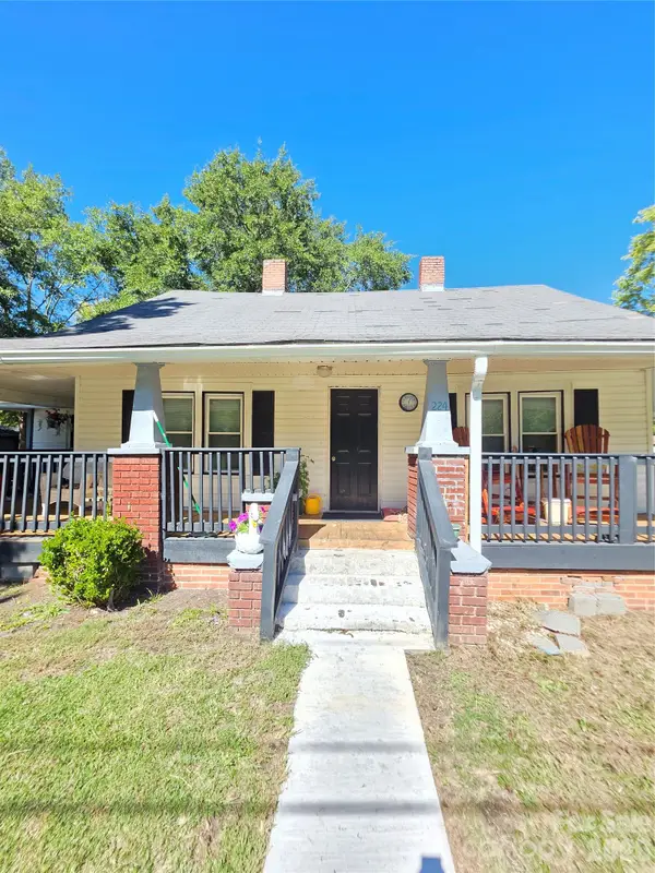 224 Godfrey Street, Cheraw, SC 29520