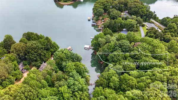 7124 Nancy Lee Circle, Sherrills Ford, NC 28673