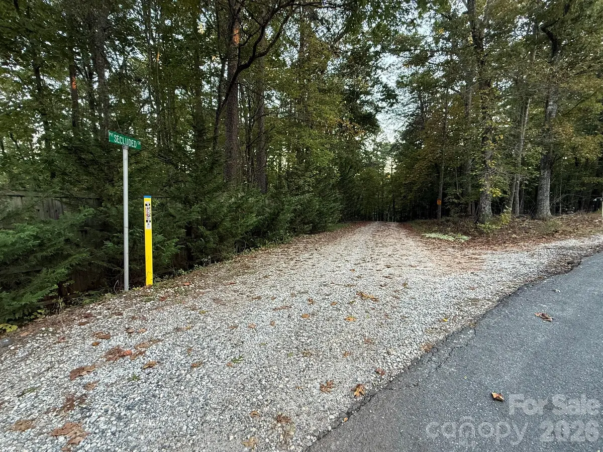 V/L Secluded Circle, Marion, NC 28752 - #1