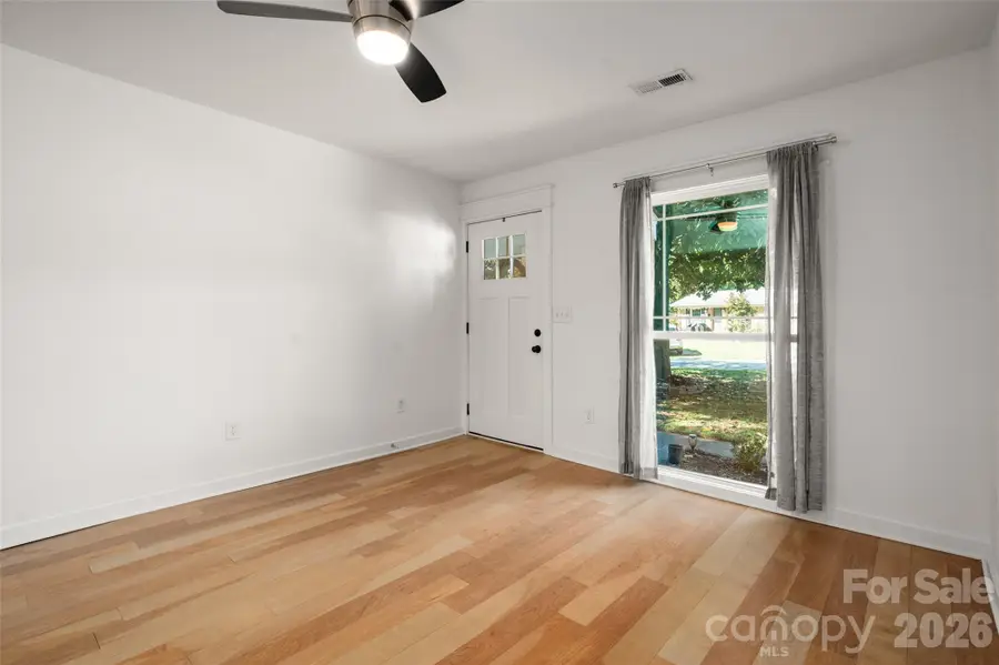 4238 Dowling Drive, Charlotte, NC 28205 - #3