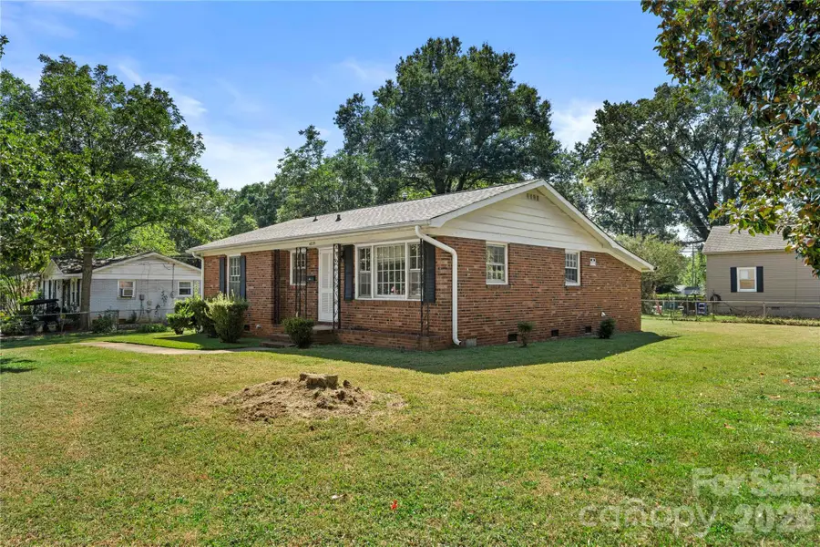 4235 Brookway Drive, Charlotte, NC 28208 - #3