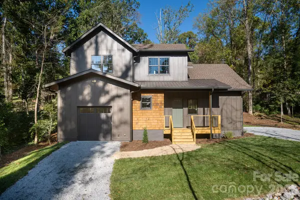 140 Walnut Street, Arden, NC 28704