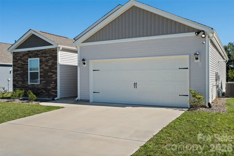 382 Wheatfield Road, Fletcher, NC 28732 - #2