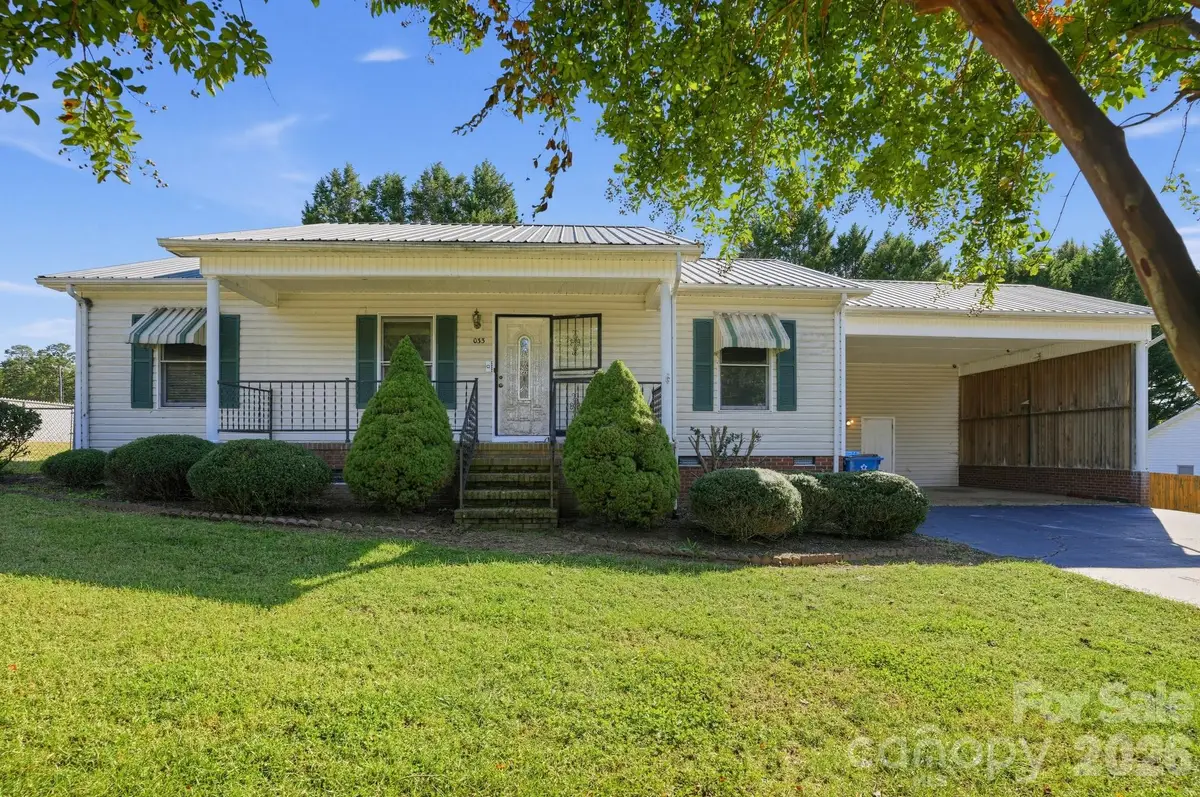 3033 26th Street Lane, Hickory, NC 28601 - #1