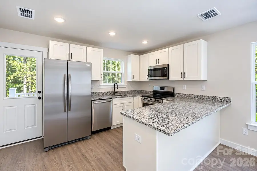 952-954 4th Street Place Se, Hickory, NC 28602 - #3