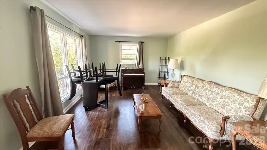 928 Beaumont Avenue, Greensboro, NC 27401 - #3