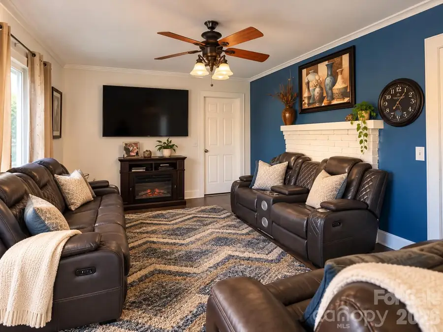 114 S White Street, Marshville, NC 28103 - #2