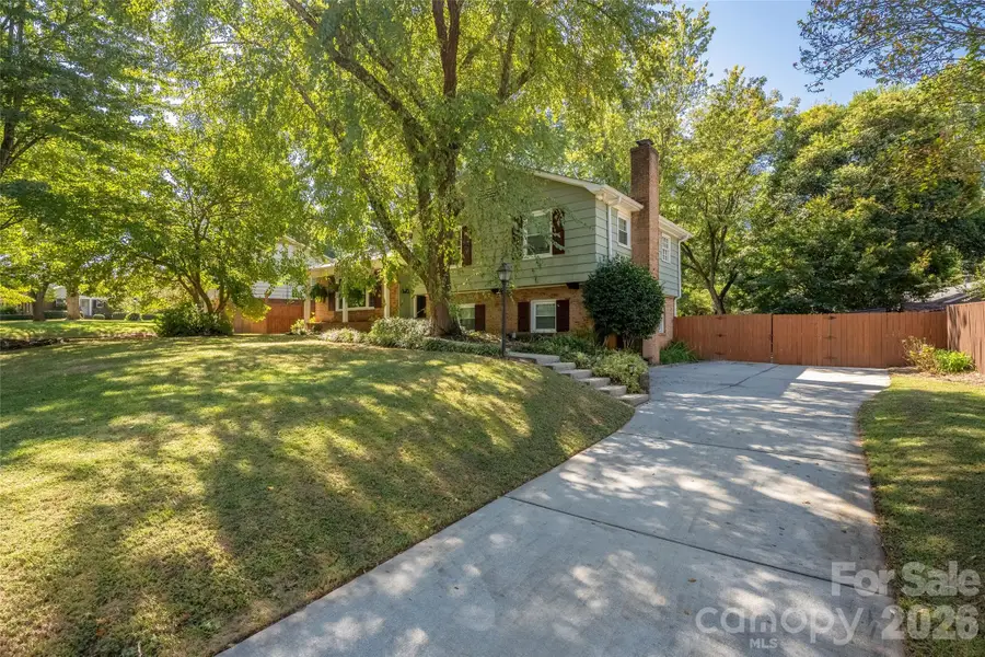 1912 Wedgedale Drive, Charlotte, NC 28210 - #2